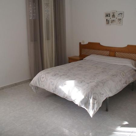 Hostal Velasco Valdelacalzada Kültér fotó